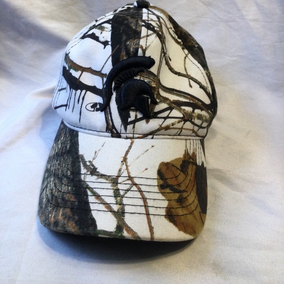Camouflage Spartans baseball hat - Picture 1 of 2
